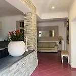 Hotel Uniqhotel