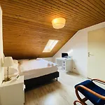 Uniqhotel Ξενοδοχείο