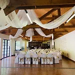 Ξενοδοχείο Uniqhotel 3*