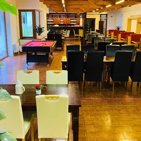 Uniqhotel 3*