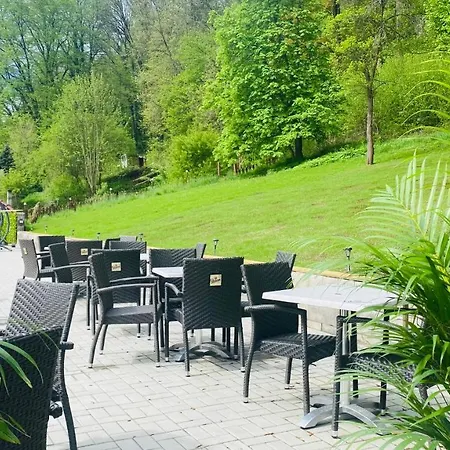 Uniqhotel Hotel Cesky Sternberk