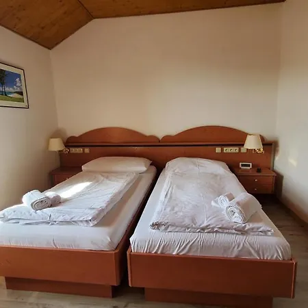 Uniqhotel Ξενοδοχείο