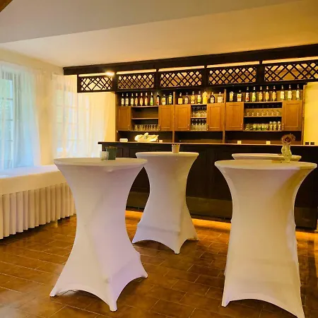 Uniqhotel Hotel