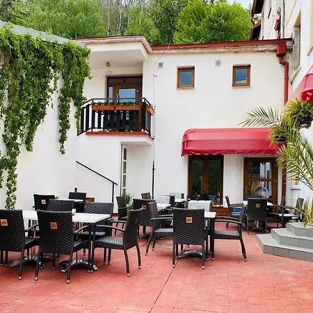 Hotel Uniqhotel Cesky Sternberk