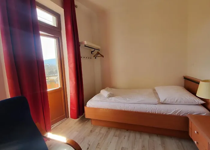 Uniqhotel 3* Cesky Sternberk