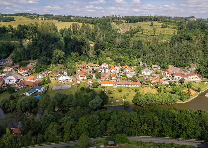 Uniqhotel Hotel Cesky Sternberk