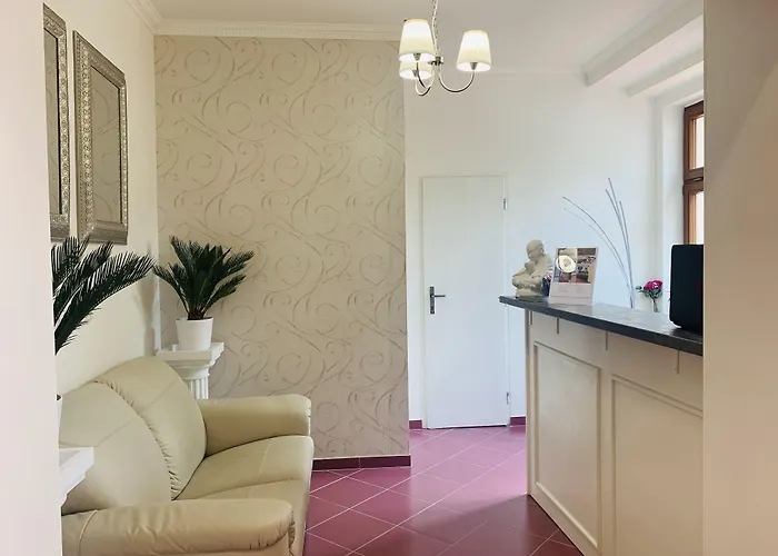 Hotel Uniqhotel Cesky Sternberk