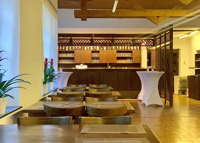 Uniqhotel Hotel Cesky Sternberk