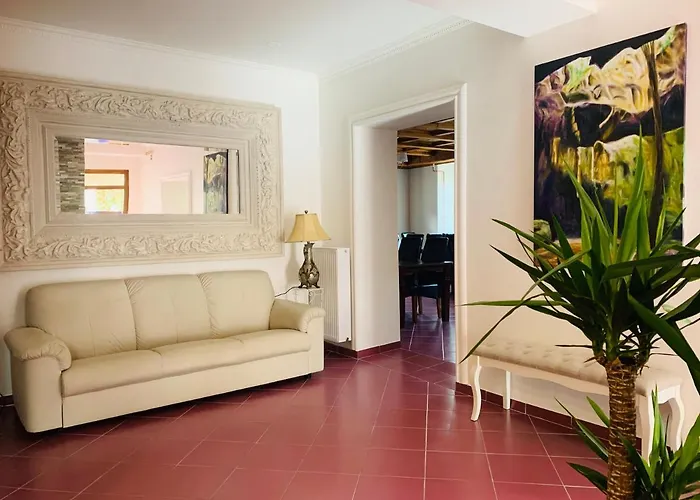 Uniqhotel 3* Cesky Sternberk