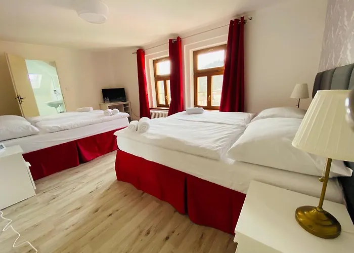 Uniqhotel فندق سيسكي ستيرنبيرك